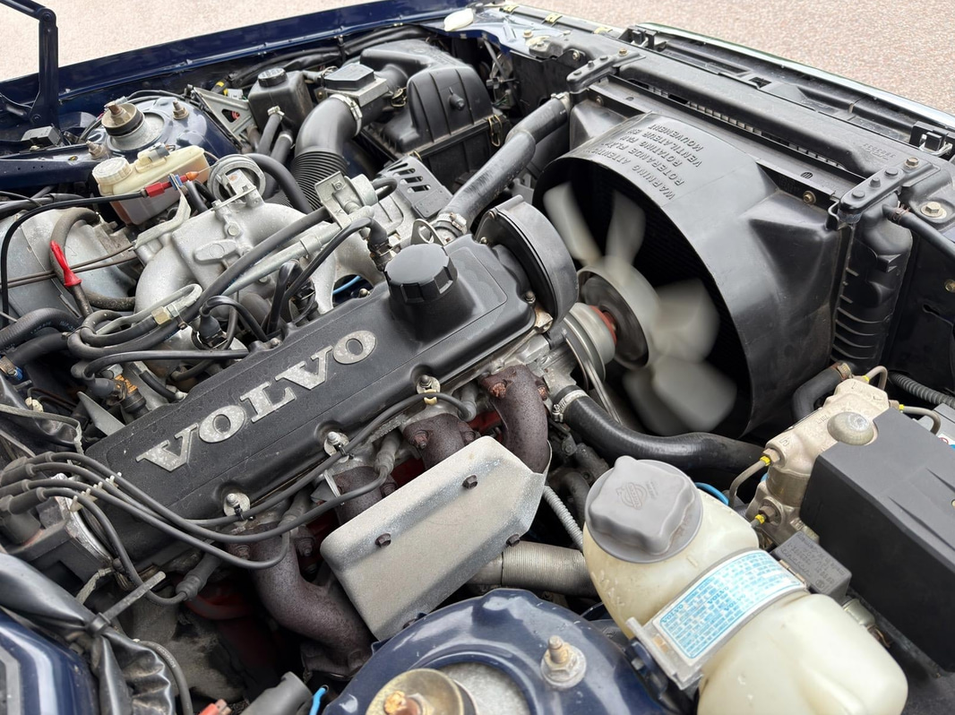 Veteranbil Volvo 744-883 GL/E-PKT -1989 | 8100 mil