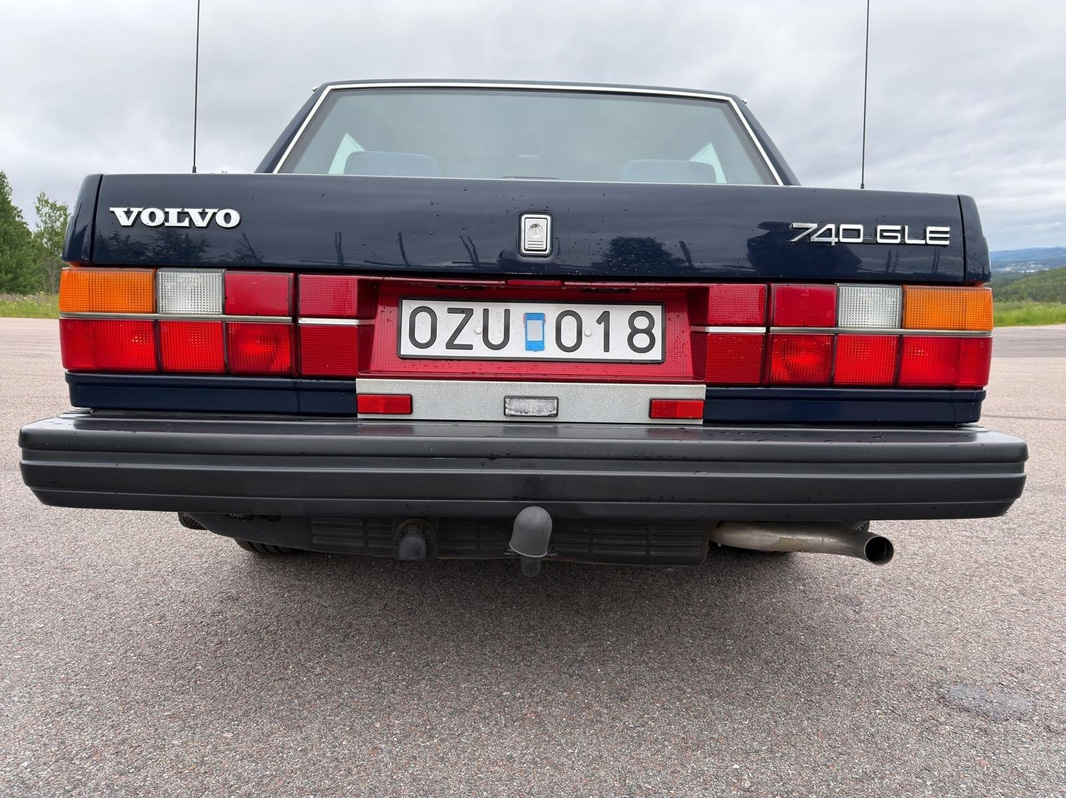 Veteranbil Volvo 744-883 GL/E-PKT -1989 | 8100 mil