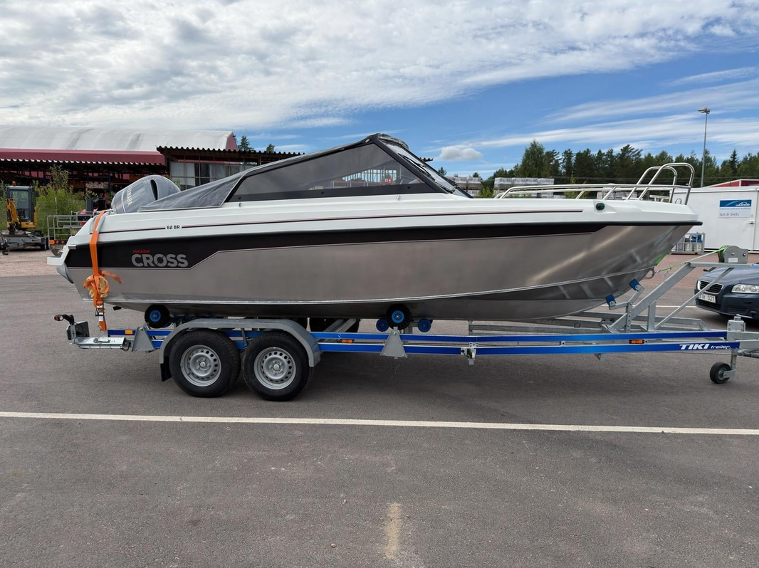 Motorboat Yamarin Cross 62 BR | Yamaha F150 | Only 56 hrs | Aluminium Hull