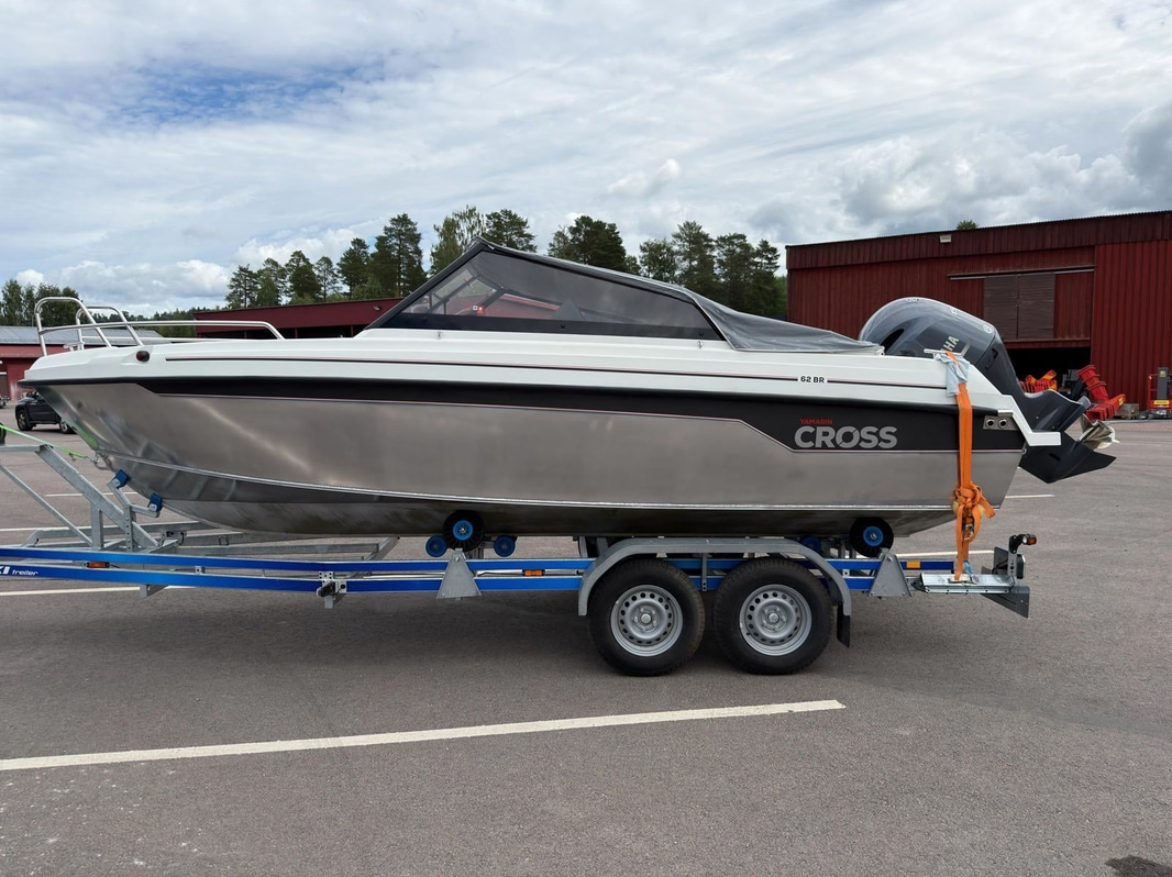 Motorboat Yamarin Cross 62 BR | Yamaha F150 | Only 56 hrs | Aluminium Hull