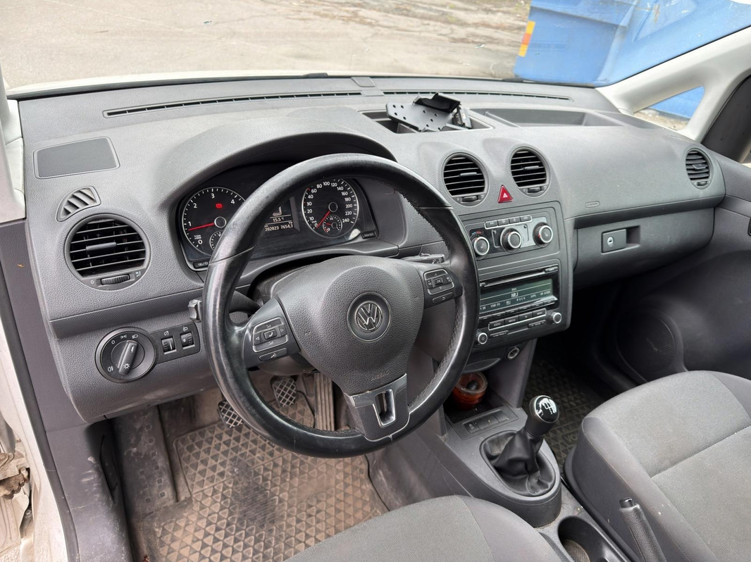 Volkswagen Caddy 1.6 TDI Panel Van (75 hp) -2015