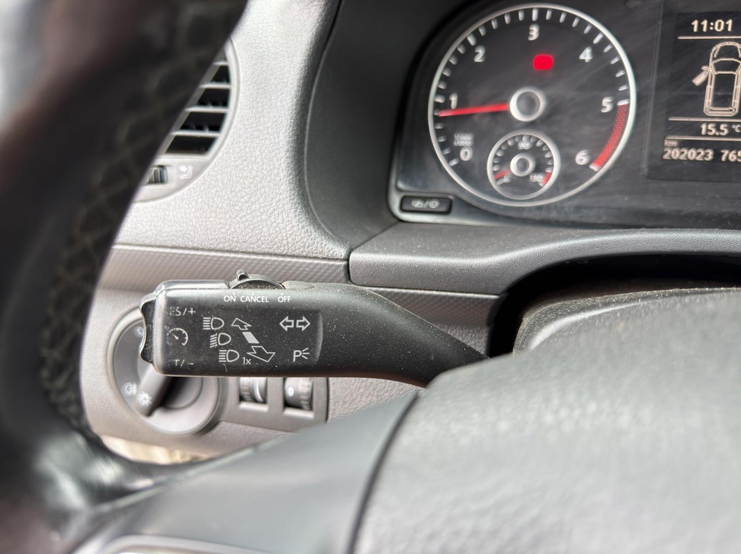 Volkswagen Caddy 1.6 TDI Panel Van (75 hp) -2015