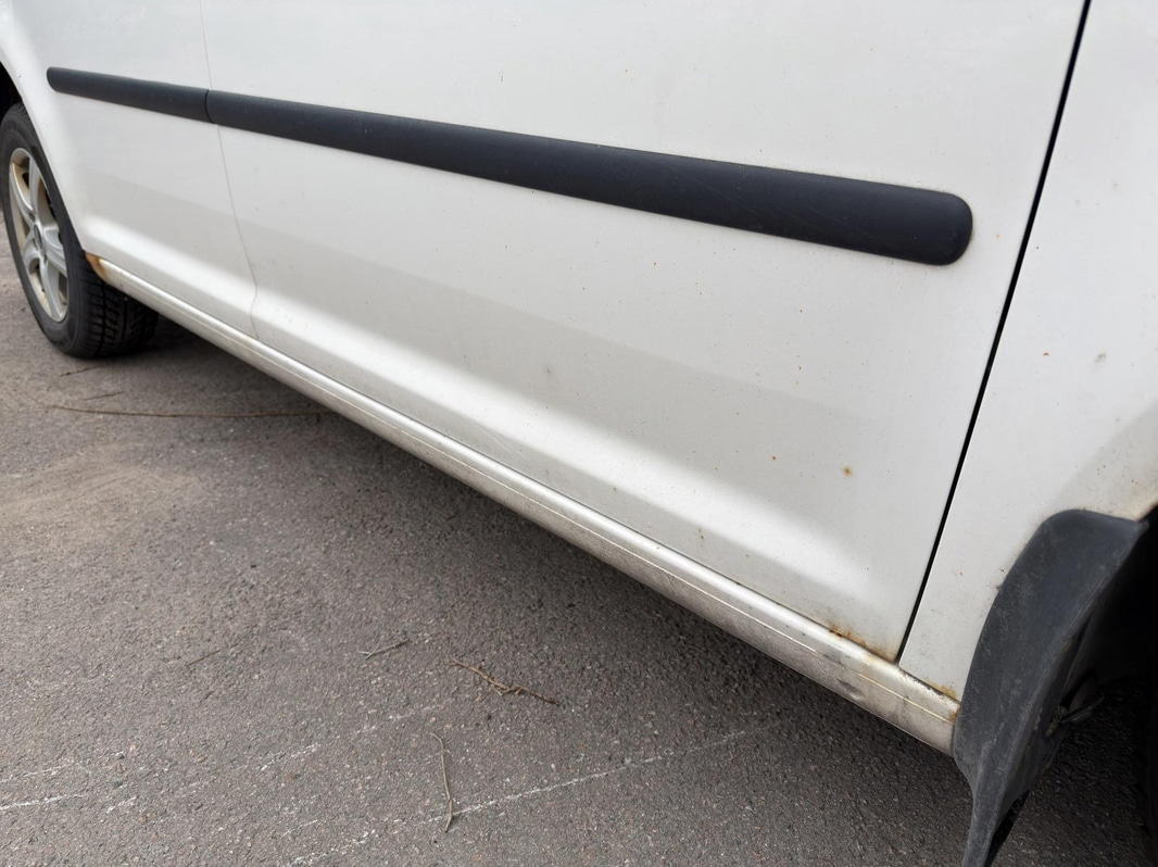 Volkswagen Caddy 1.6 TDI Panel Van (75 hp) -2015
