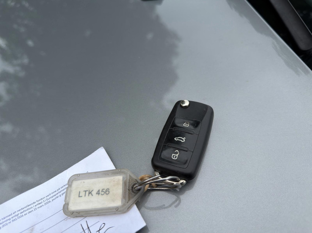 Volkswagen Caddy 1.6 TDI Panel Van (75 hp) -2015