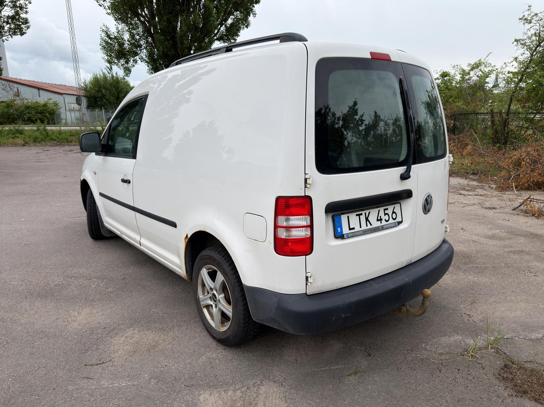 Volkswagen Caddy 1.6 TDI Panel Van (75 hp) -2015