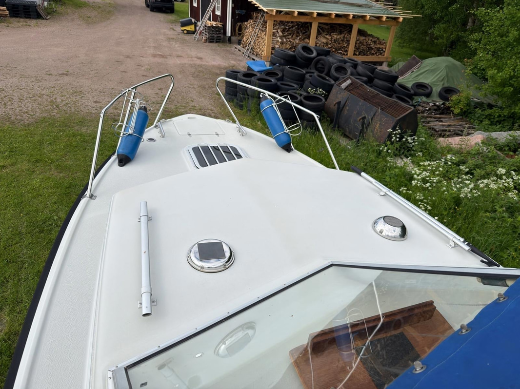 Motorbåt Nimbus 800 Turbo – Volvo Penta AQD40A | Trailer ingår | 1981