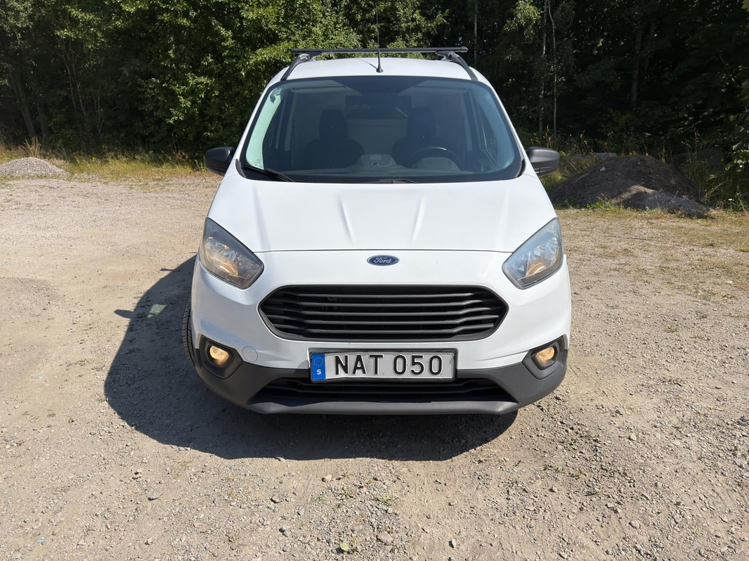 Ford Transit Courier 1.0T EcoBoost (100 hp)-2018