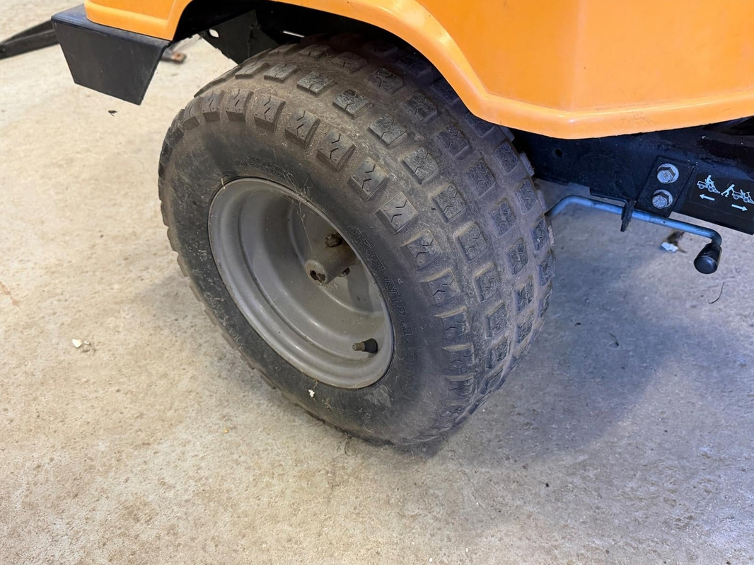 Ride-on lawn mower, Stiga Park P401
