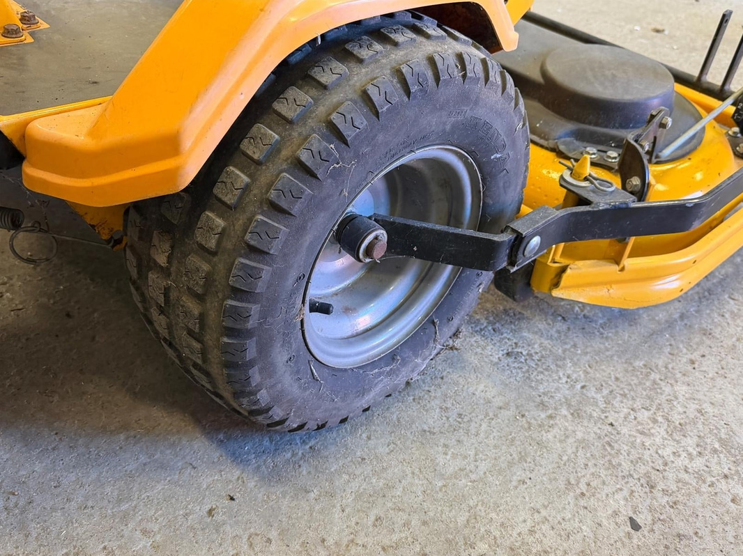 Ride-on lawn mower, Stiga Park P401
