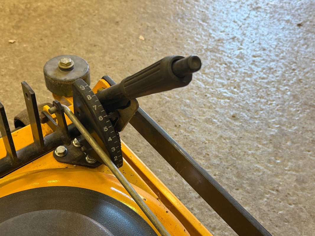 Ride-on lawn mower, Stiga Park P401