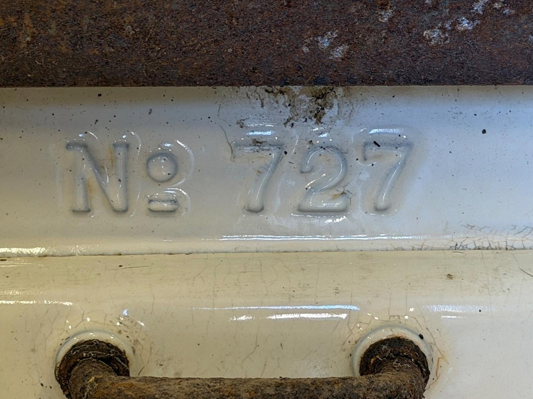 Vedspis, Husqvarna 727