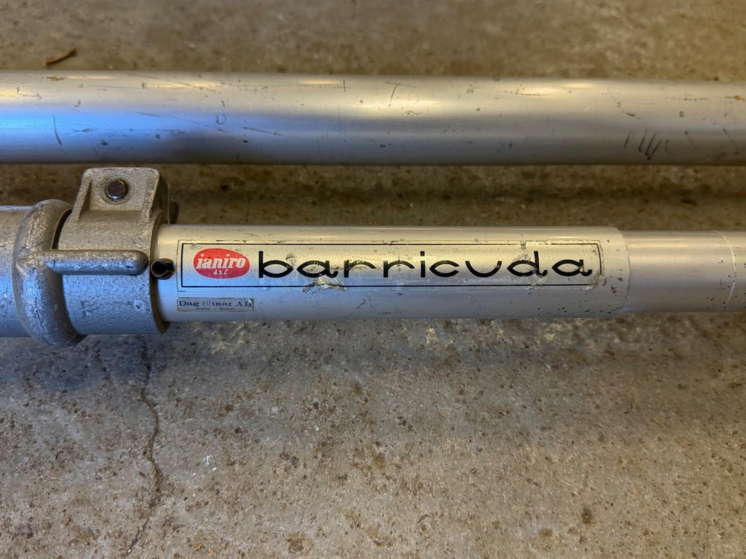 Ianiro Barricuda stolpar, 2 st