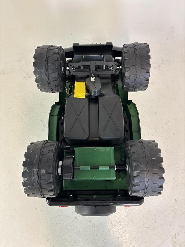 Eldriven leksaksbil, Militärjeep, grön
