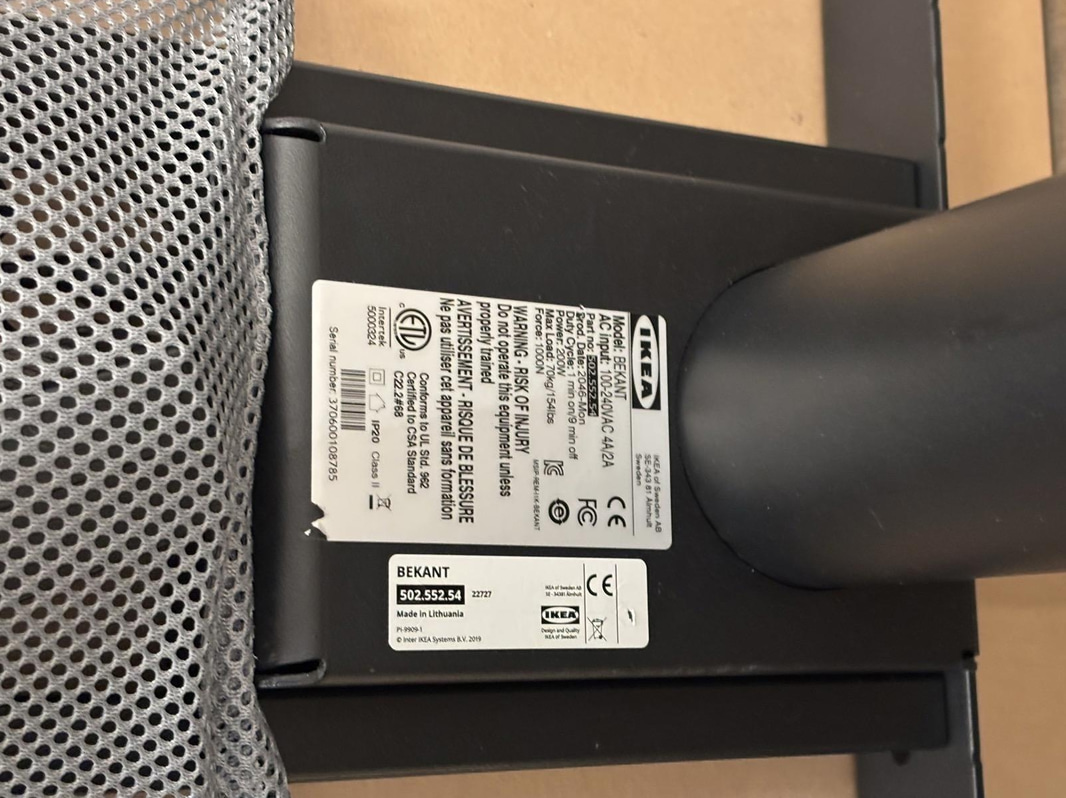 Höj- och sänkbart Skrivbord Ikea Bekant