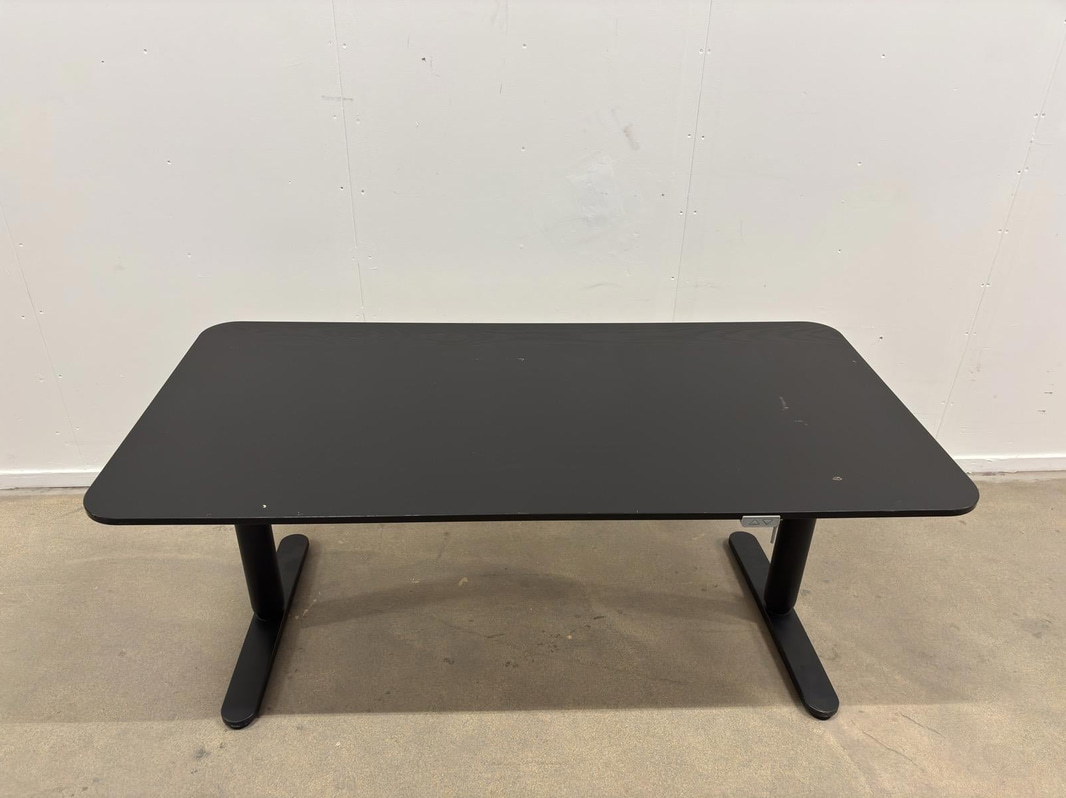 Höj- och sänkbart Skrivbord Ikea Bekant
