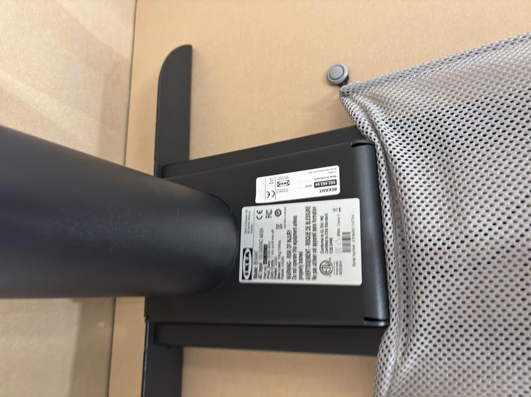 Höj- och sänkbart Skrivbord Ikea Bekant
