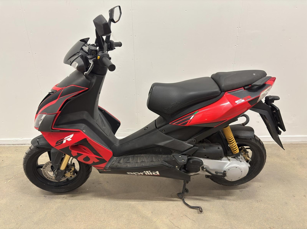 Moped Aprilia SR 50 R -2020