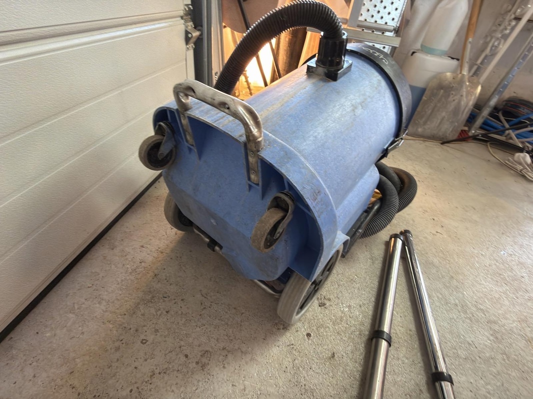Wet/Dry Vacuum Cleaner Numatic WV900-2, 1200 W