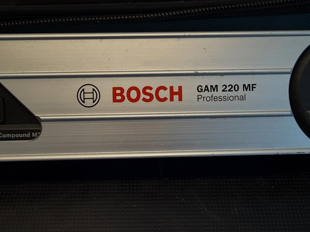 Vinkelmätare Bosch GAM 220 MF Professional