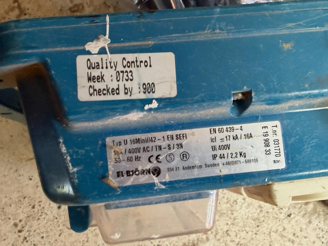 Power cables, 16 & 32A 3-phase, site distribution board.
