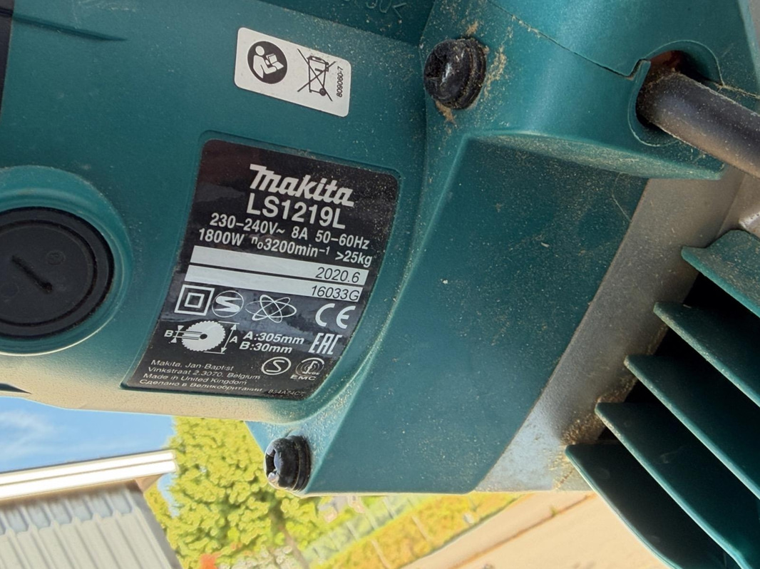 Kap-/gersåg Makita LS1219L