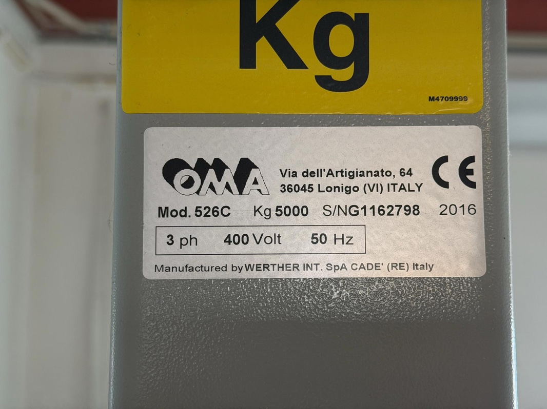 Billyft 4-pelar med frihjulslyft, OMA 526C, 5000 kg