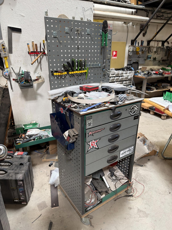 System Edström tool trolley, with tools and contents