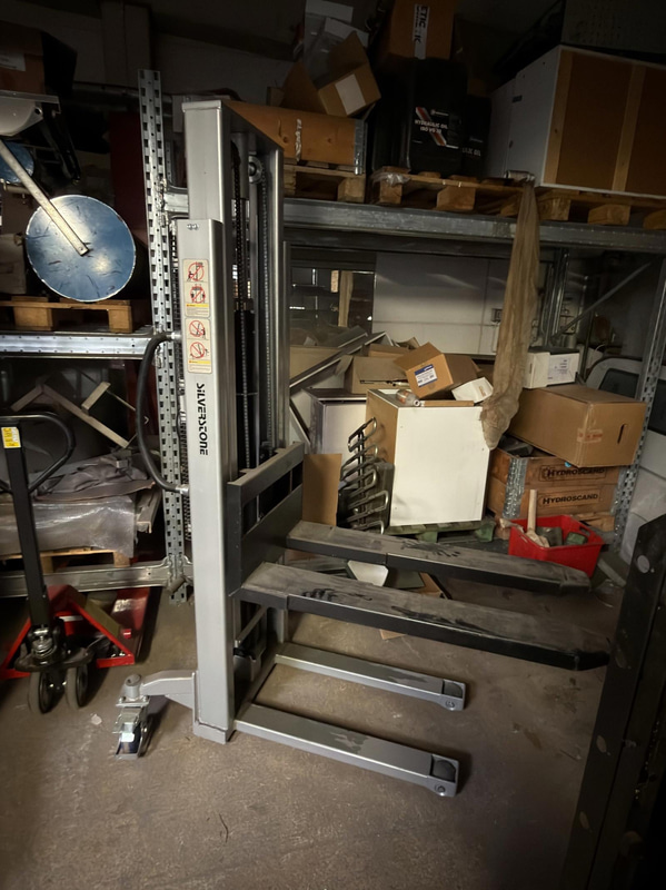 High-lift pallet stacker, Silverstone ES1025, 1000 kg, 2.5 m
