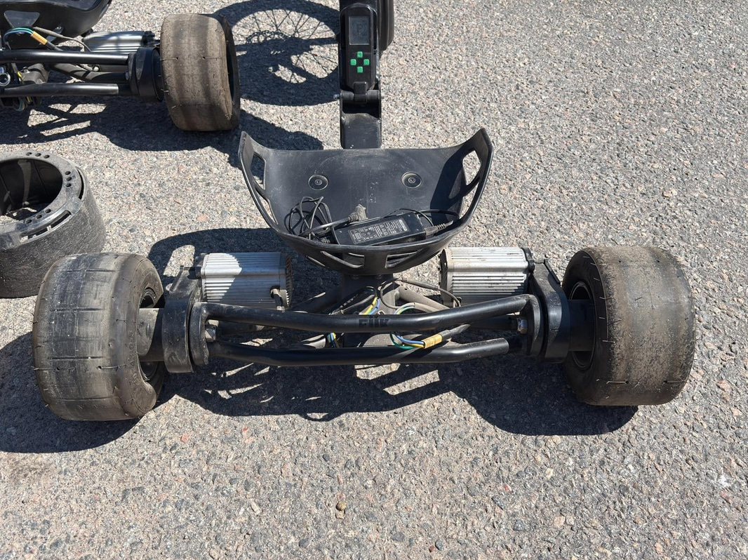 2 st trehjuliga driftcyklar, batteridrivna, FIIK Drifter