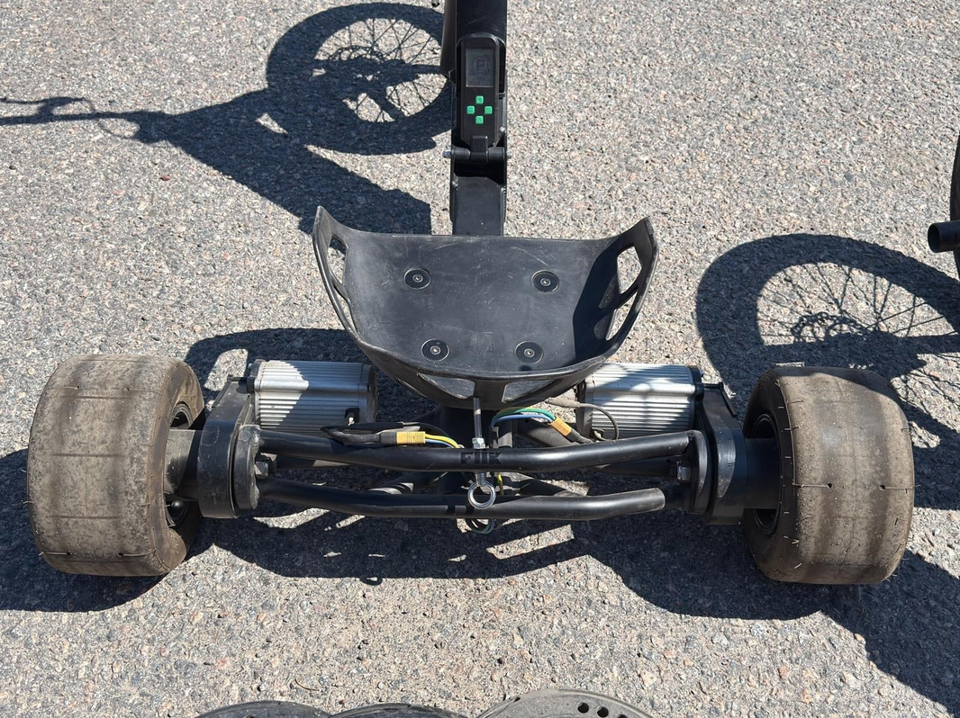 2 st trehjuliga driftcyklar, batteridrivna, FIIK Drifter