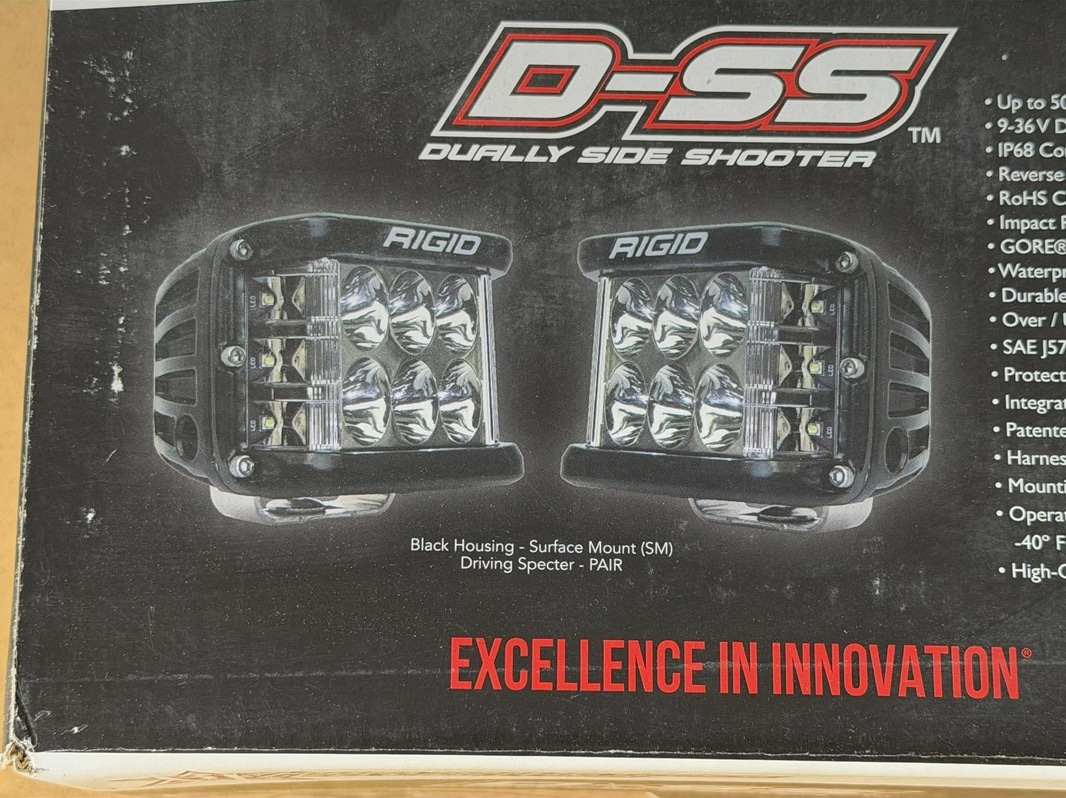 Pair of Rigid D-SS LED lights