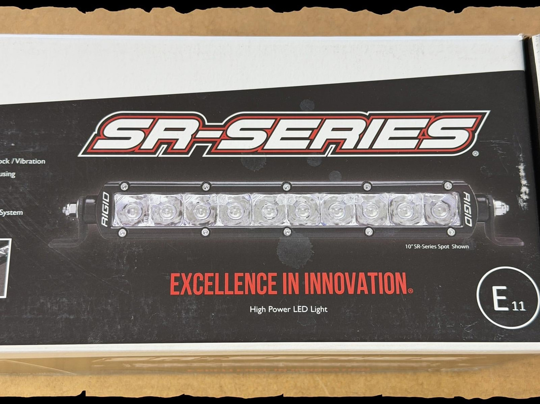 Rigid SR-Series LED light bar, 10"