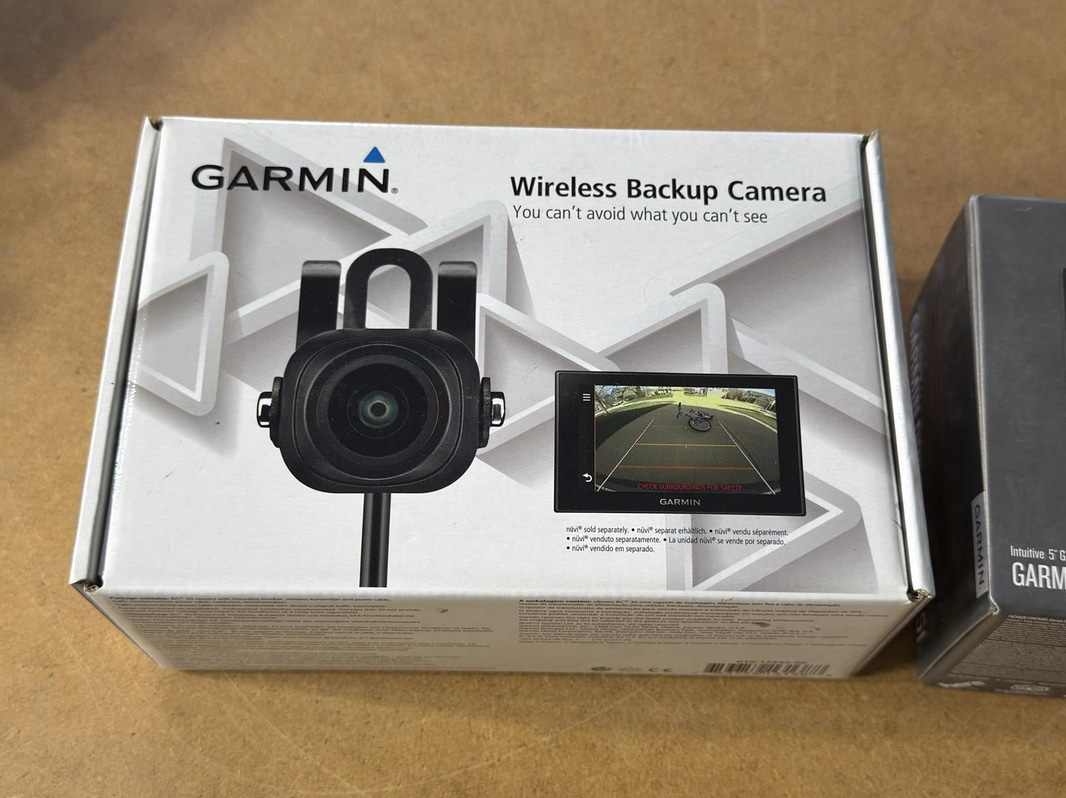 Garmin-paket - GPS och backkamera