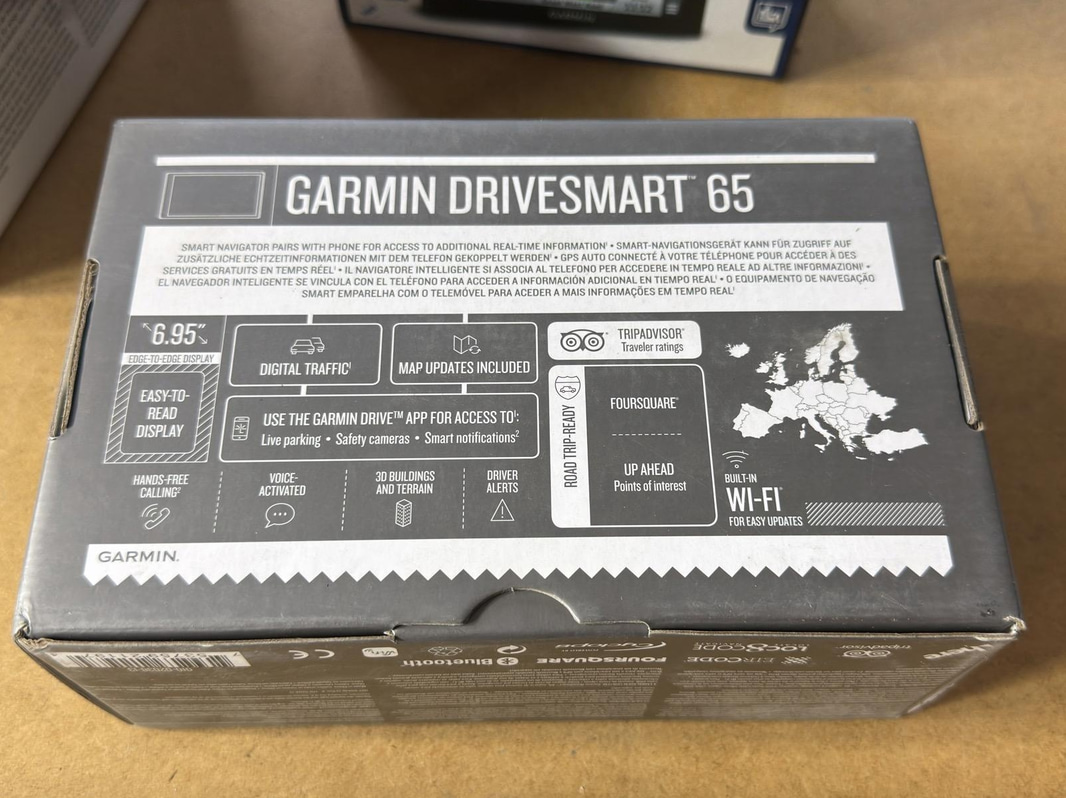 Garmin-paket - 2 st GPS samt backkamera