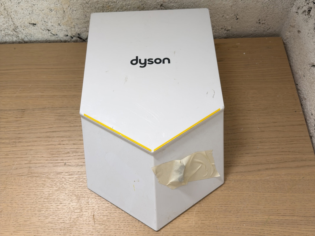Dyson cardboard box