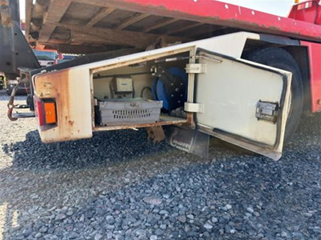Recovery Truck Volvo FM9 4x2 -2003 | Bro BB88 | Manual | Diesel