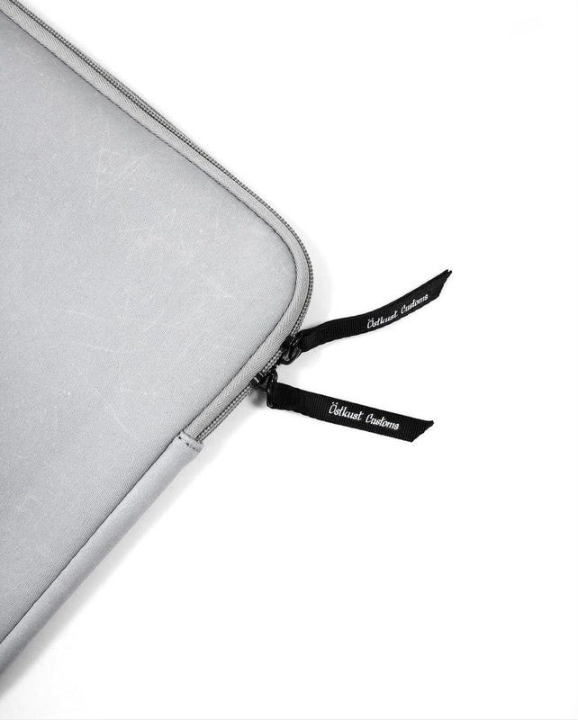 Lot of 10 laptop cases from Östkust Customs