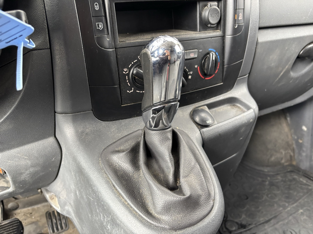 Skåpbil Peugeot Expert Panel Van 1.2t 2.0 HDi -2016