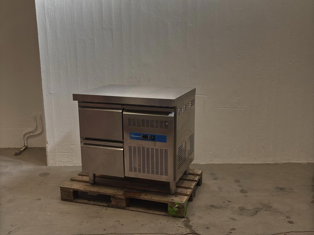 Kökbörsen refrigerated counter
