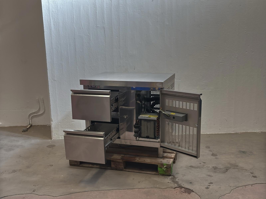 Kökbörsen refrigerated counter