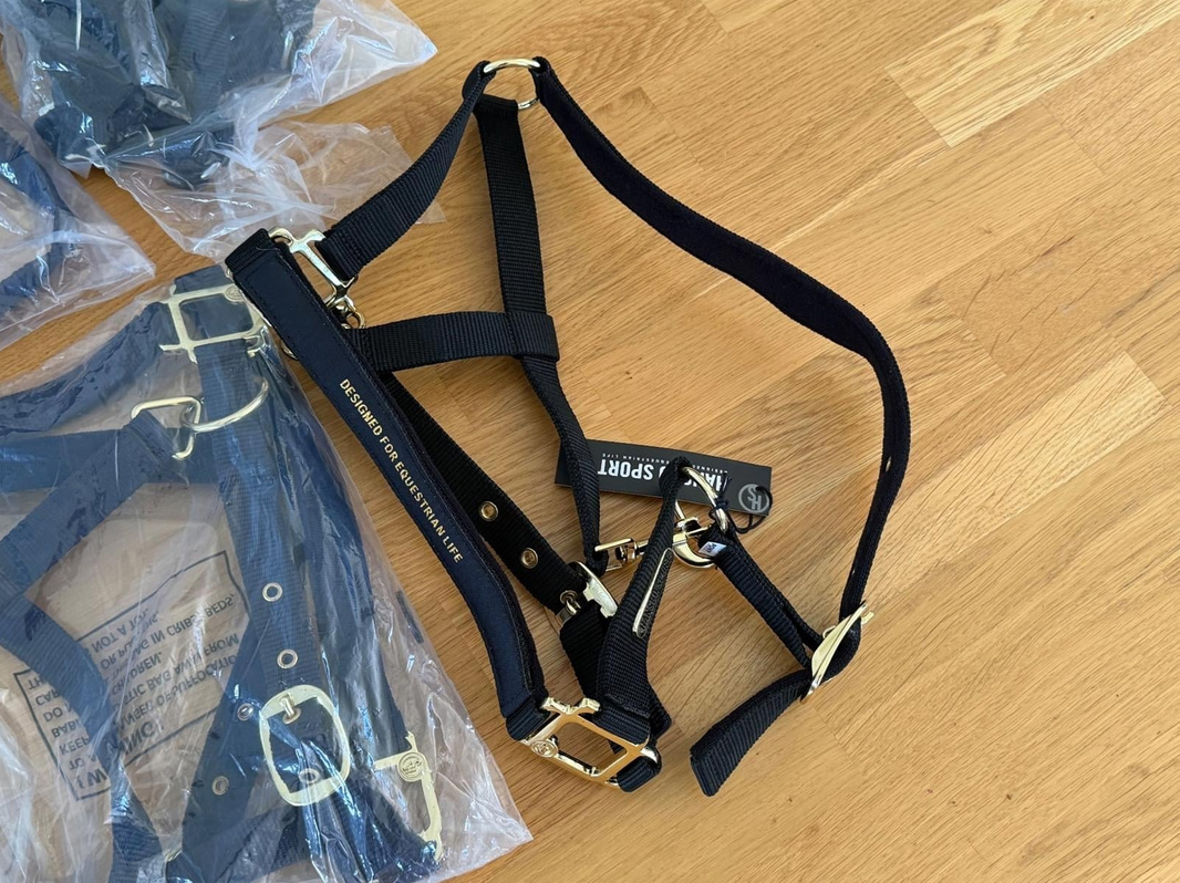7 st grimmor samt 2 st betesreducerare, Hansbo Sport, blandade modeller