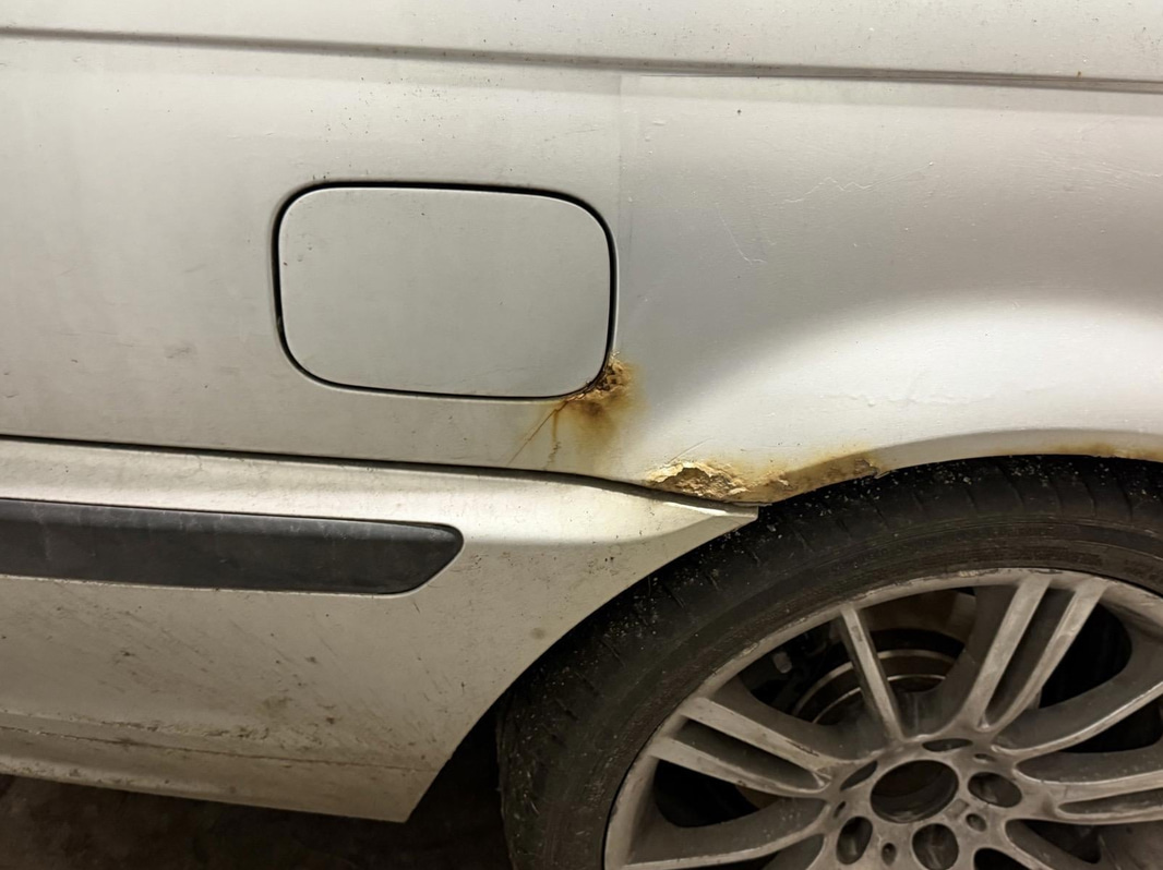 BMW 320 TOURING MJ00 -2000 | Reparations / reservdelsobjekt