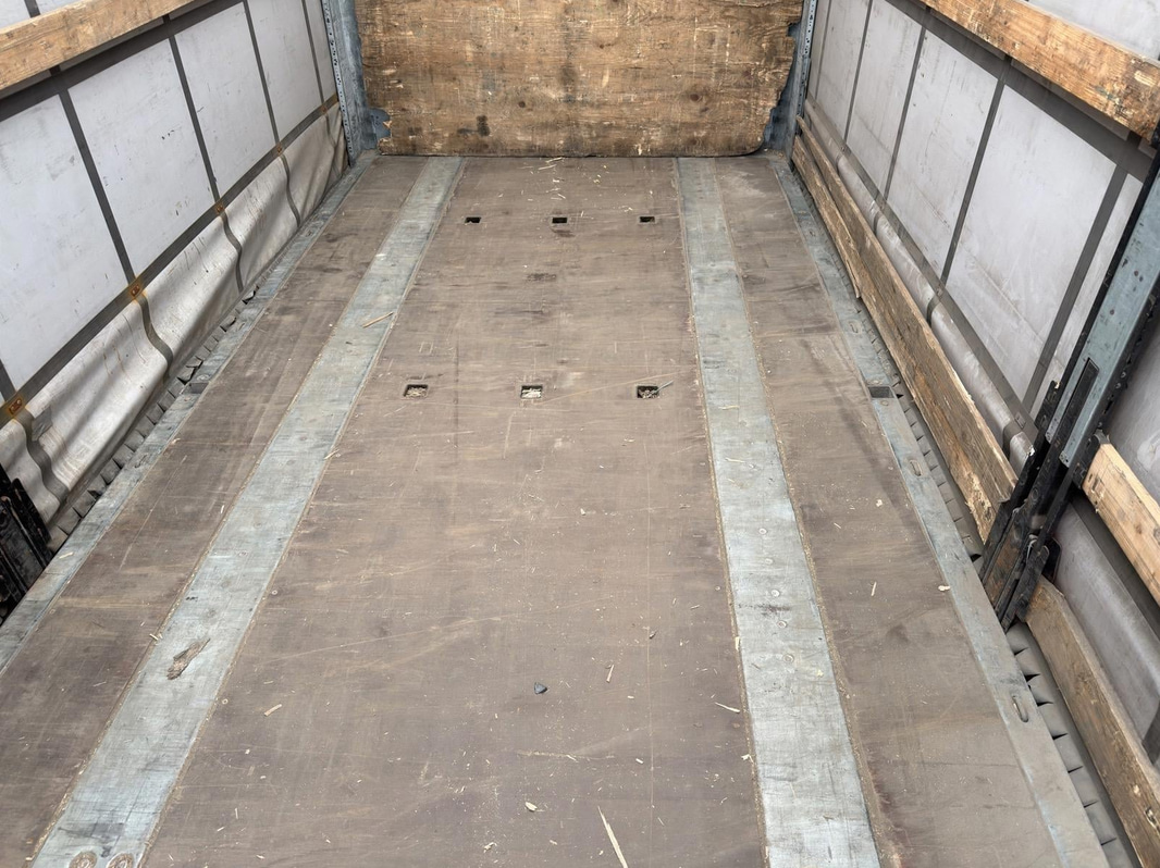 Trailer Schmitz Cargobull -2022