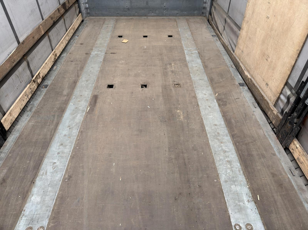 Trailer Schmitz Cargobull -2022