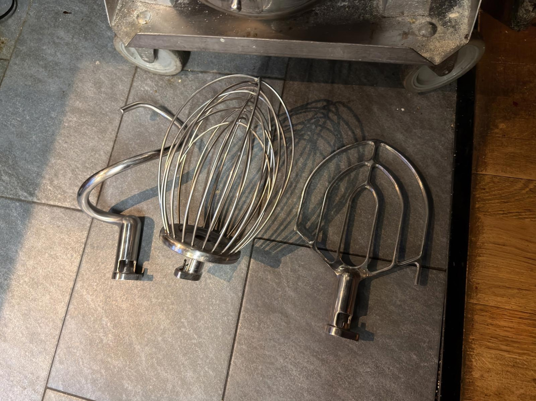 Adexa B20-B Dough Mixer, 20 L, 1100 W