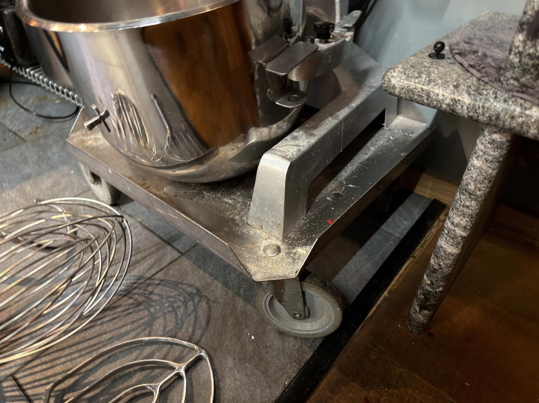 Adexa B20-B Dough Mixer, 20 L, 1100 W
