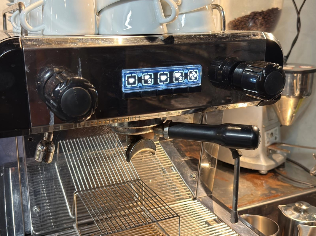 Espressomaskin Conti inkl. Kvarn m.m.