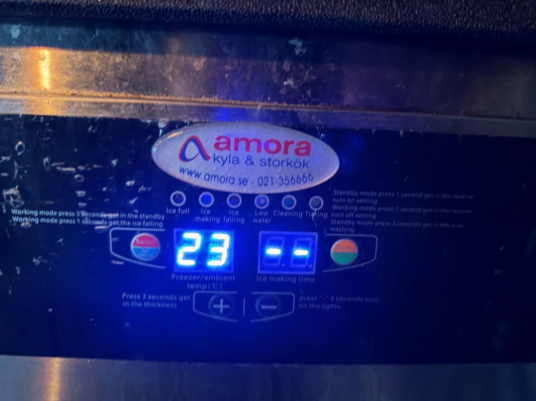 Amora Ice Machine