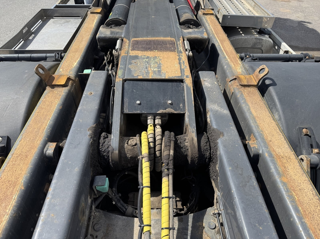 Lastväxlare Volvo FMX 410 6X2 I-Shift -2017 | JOAB 20 ton