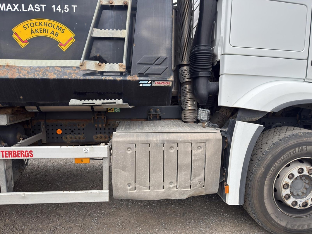 Tipper truck Mercedes-Benz Arocs 2853 -2019 | Zetterbergs
